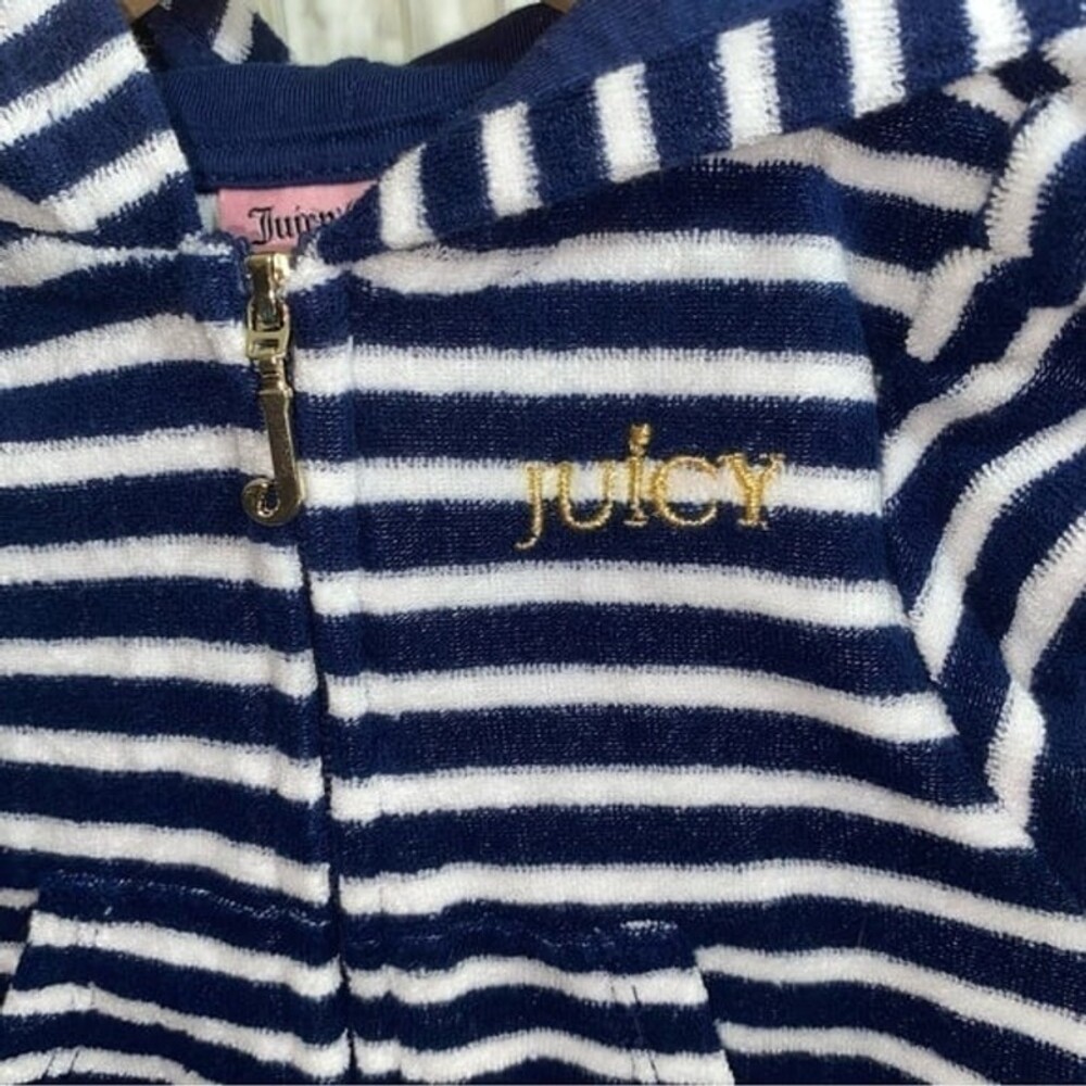 NWT Juicy Couture Terry Cloth Top 18M - Picture 2 of 4